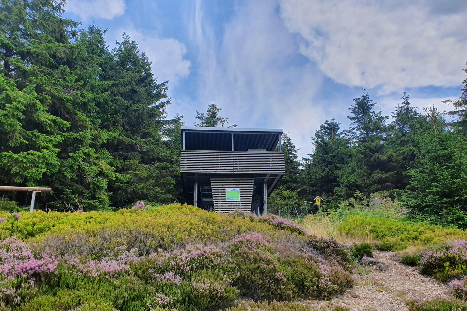 Aussichtsturm im Thüringer Wald